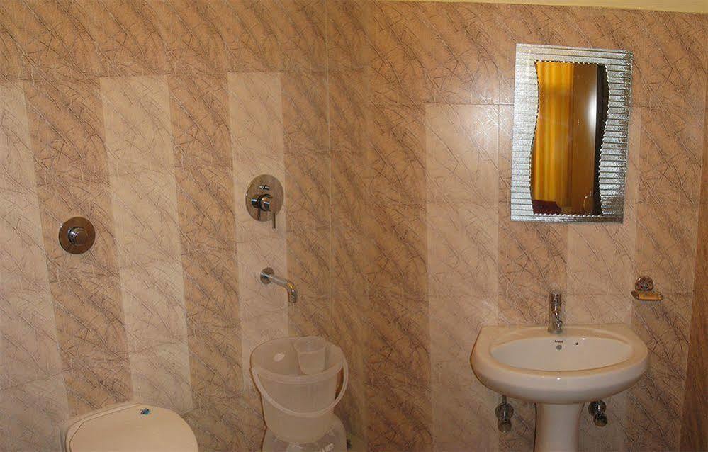 אמריצר Hotel Sham Villa מראה חיצוני תמונה