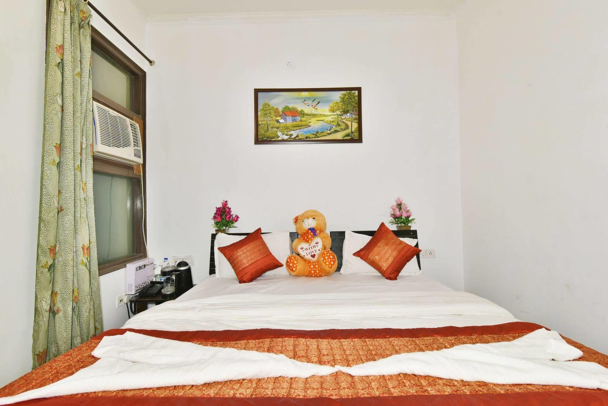 אמריצר Hotel Sham Villa מראה חיצוני תמונה